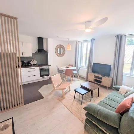 Apartment T2 Au Coeur De *